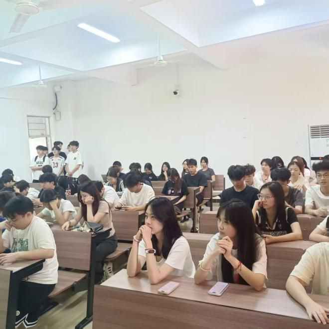 说明: 图片